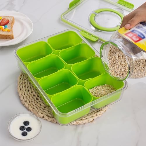 WACOI Divided Snack Serving Tray with Lid and Handle Travel Snackle Charcuterie Container Portable Storage Organizer for Candy, Fruits, Nuts, Snacks, Party, Picnic (1pack, Green)