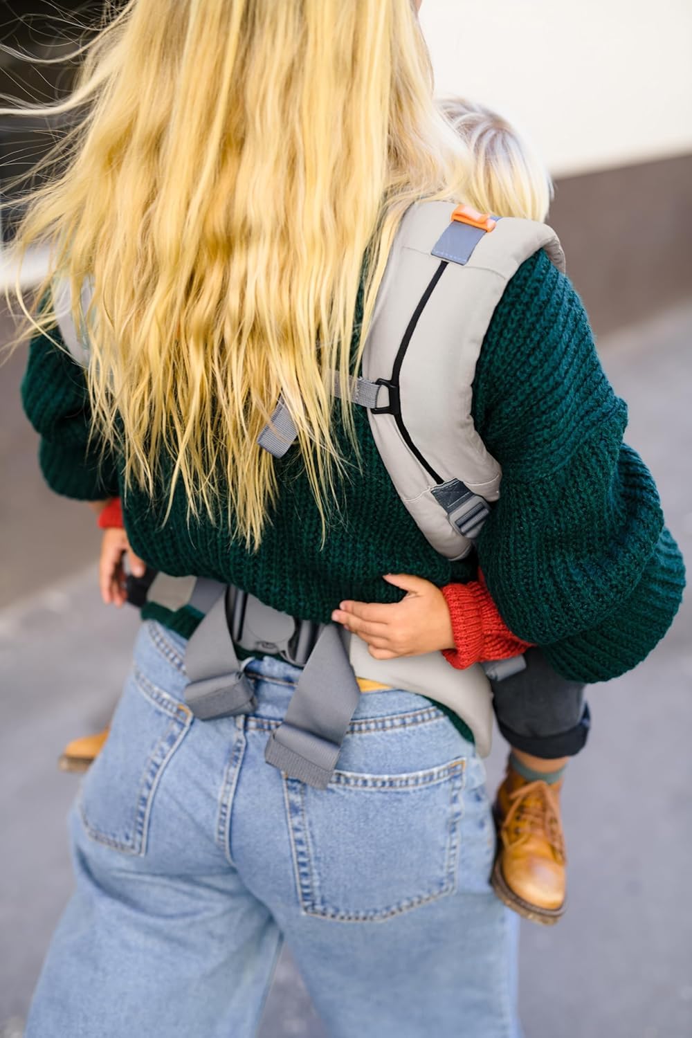 Beco Toddler Carrier with Extra Wide Seat, 100% Cotton - Backpack Style and Front-Carry, Lightweight & Breathable, Toddler Sling Carrier 20-60 lbs (Ecru)