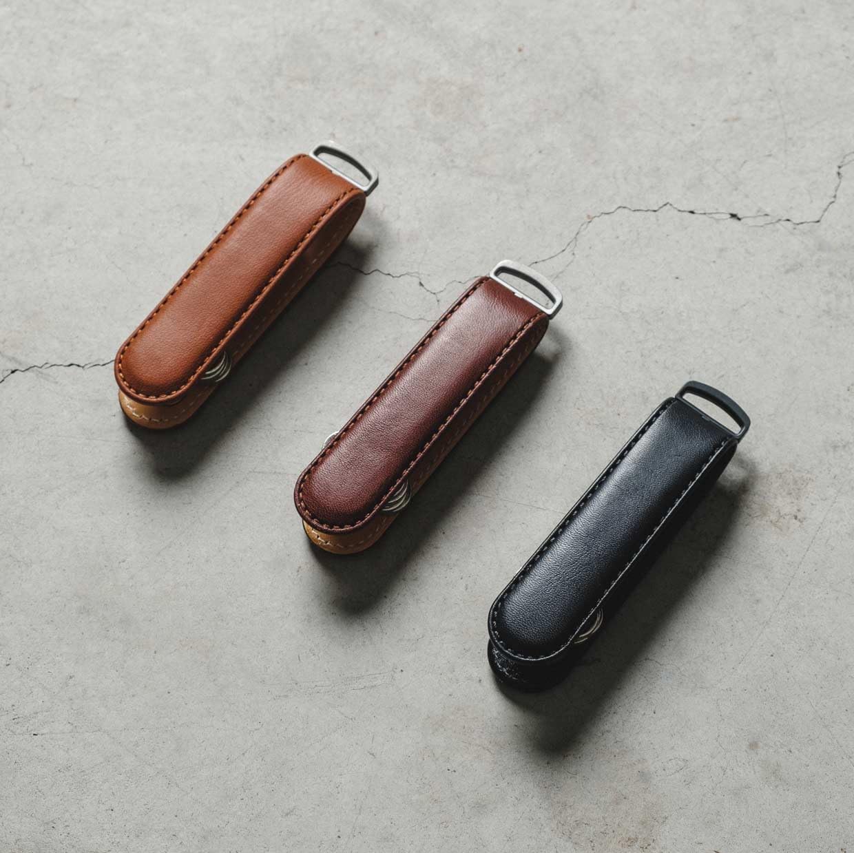 Jibbon Italian Premium Leather Key Organizer - Stylish Key Holder with Marine Grade 316 Stainless Steel, Compact EDC Keychain