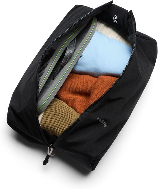Bellroy Lite Packing Caddy 8L (Travel Organizer Packing Cube, Zip-up Storage Solution for Travel Near or far) - Black