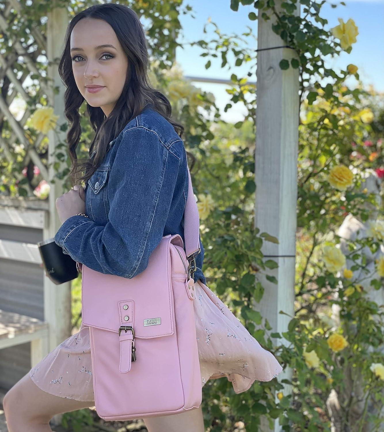 Insulated Genuine Leather Wine Bag With 2 Wine Tumblers. Best Travel Gifts For Women Wine Lovers. Wine Cooler Bag 2 Bottle Wine Carrier Set. Mom Birthday Gift Party Wife Picnic Pink Tote