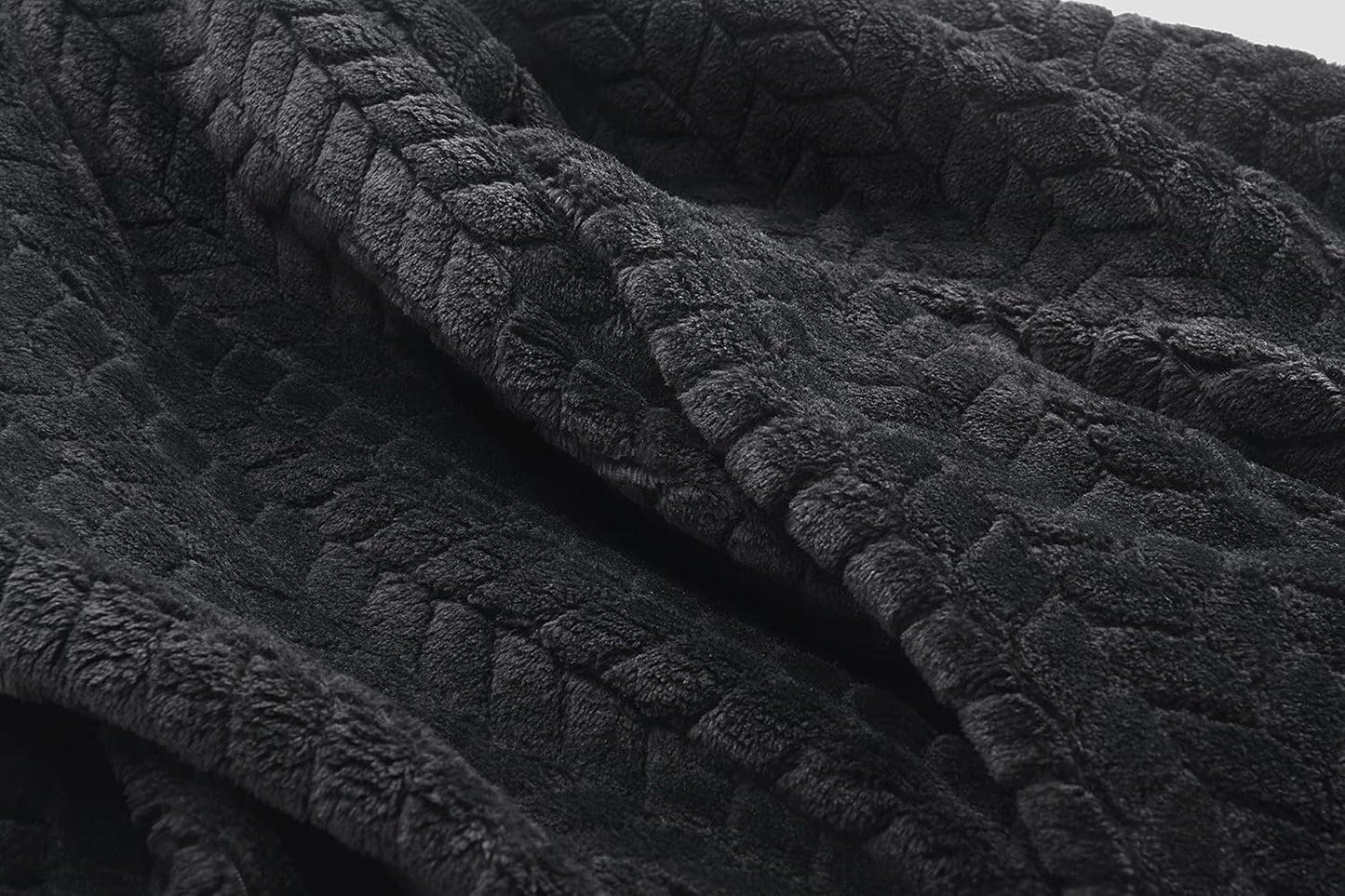 EverSnug Premium Travel Blanket Pillow - Soft 2 in 1 Airplane Blanket with Soft Bag Pillowcase, Hand Luggage Sleeve and Backpack Clip (Black)