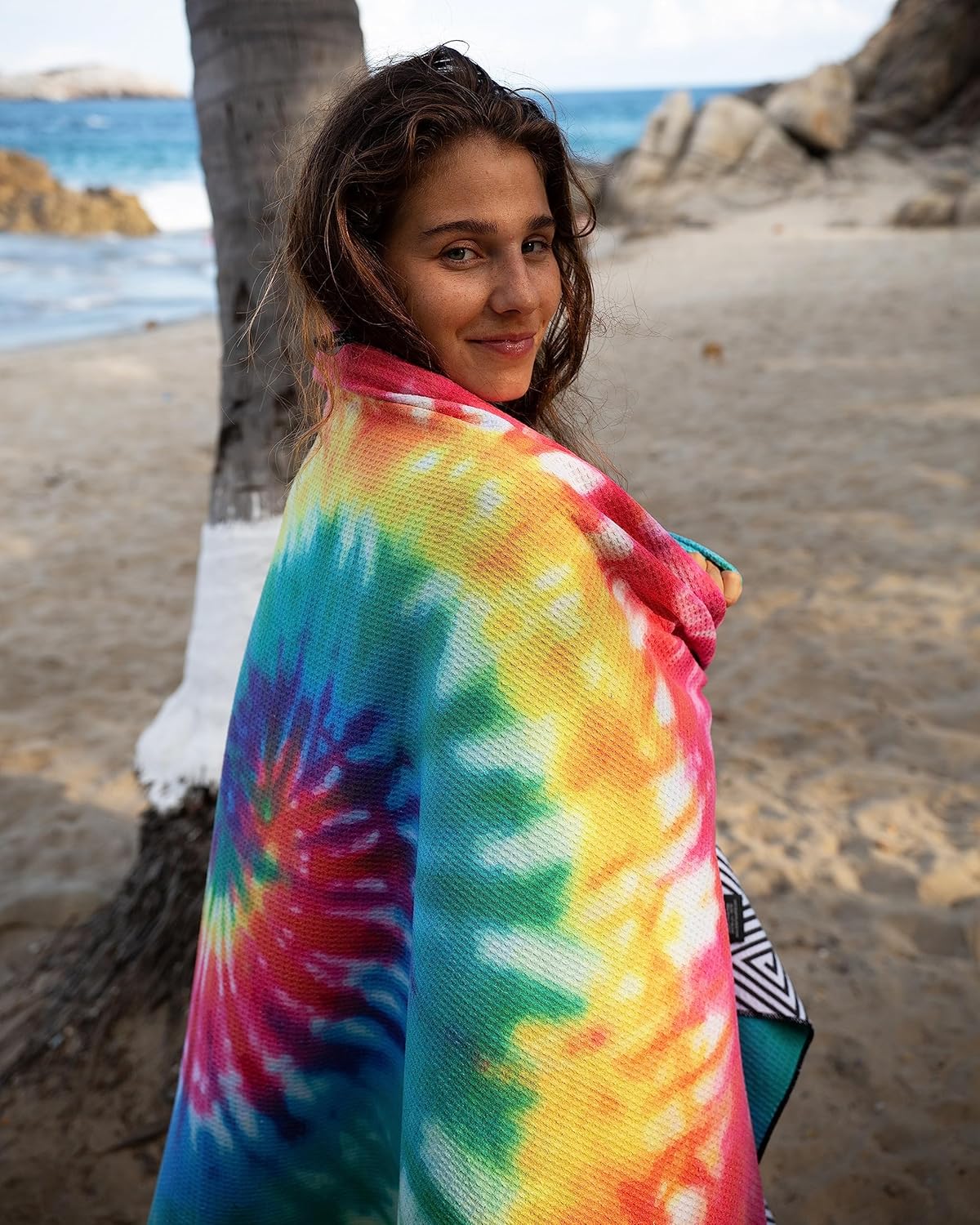 Elite Trend Microfiber Beach Towel Waffle for Adults with Bag - Extra Large 78x35 inch Lightweight Sand Free Quick Dry Towel for Travel, Swimming, Yoga, Camping (Tie Dye)