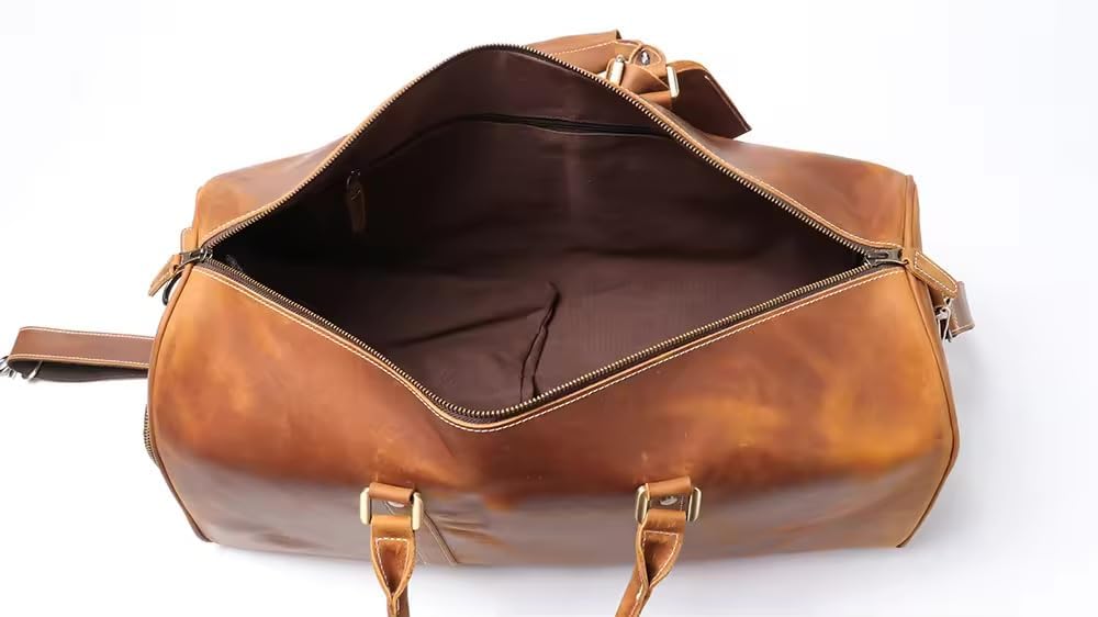 Mullis Mercantile Leather Weekender Bag, an ideal men's classic. Perfect for overnight stays, full-grain leather, a retro design, gym, and a YKK zipper, brown. (22 inch Vintage Leather Duffle)