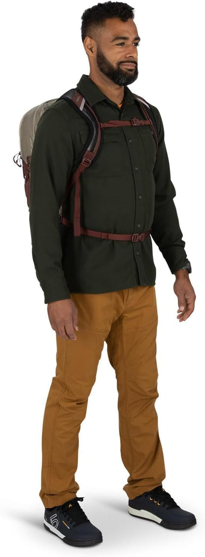 Osprey Quasar 26L Commuter Backpack, Green Tunnel/Brindle Brown