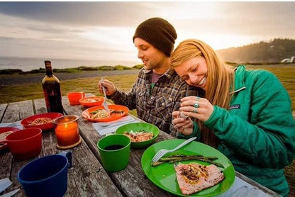 GSI Outdoors Cascadian 1 Person Table Set I 6-Piece Camping, Backpacking Mess Kit, Plastic BPA Free, Plate, Bowl, Mug, Cup & Cutlery Set