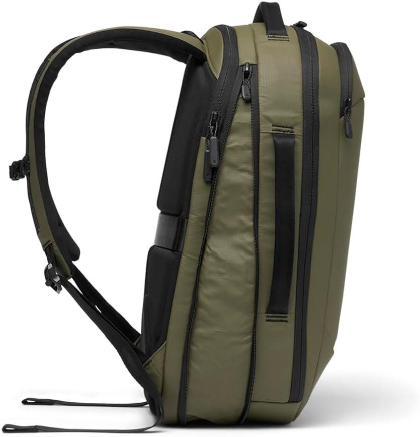 NOMATIC Navigator RS Pack 15L: 15L Premium Backpack w/ 6L Built-In Expansion - Water Resistant Anti Theft Backpack - Laptop Bag - Computer Backpack - Expandable Ranger Green Backpack