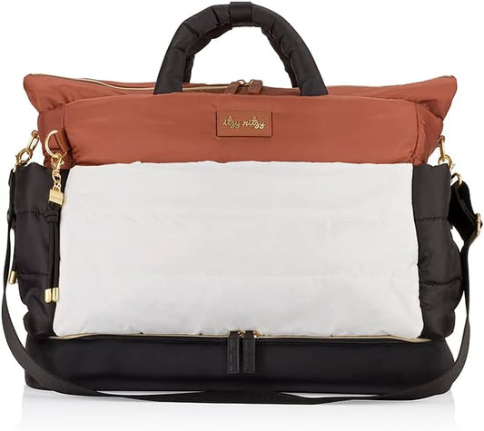 Itzy Ritzy Dream Weekender Travel Bag – Lightweight Overnight Bag with Base Compartment, 12 Pockets, Bottle Holders & Strap