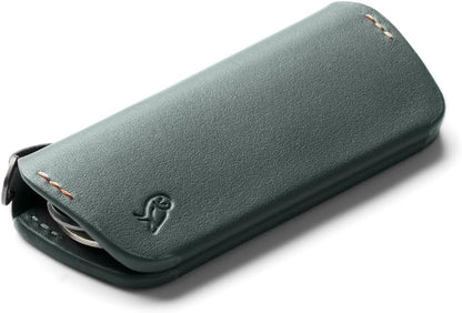 Bellroy Key Cover Plus – Third Edition (Leather Key Holder, Holds 4 – 8 Keys) - Everglade