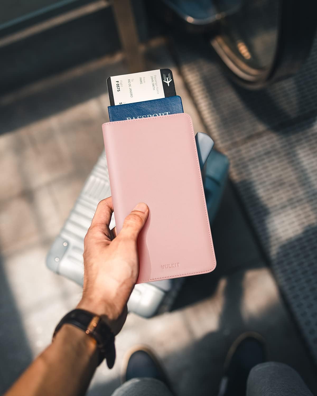 VULKIT Passport Holder Wallet RFID Blocking Travel Wallet for Men & Women