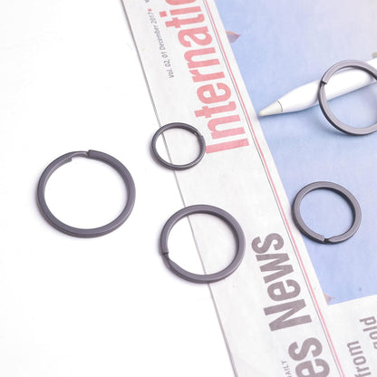 40 Pack Key Ring Keychain Mix 4 Sizes Black Metal Flat Split Key Chains Rings for Home Car Dog Tag Office Lanyards Keys Attachment