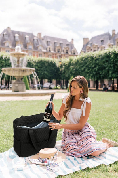 Beach Pool Bags Tote for Women Ladies Large Gym Tote Carry On Bag With Wet Compartment for Weekender Travel Waterproof