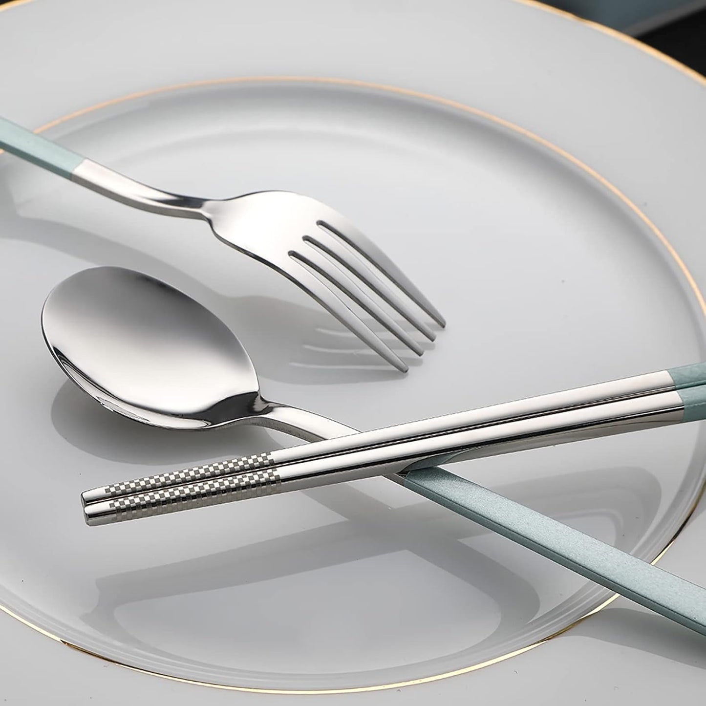 DEVICO Travel Utensils, 18/8 Stainless Steel 4pcs Cutlery Set Portable Camp Reusable Flatware Silverware, Include Fork Spoon Chopsticks with Case (Green)