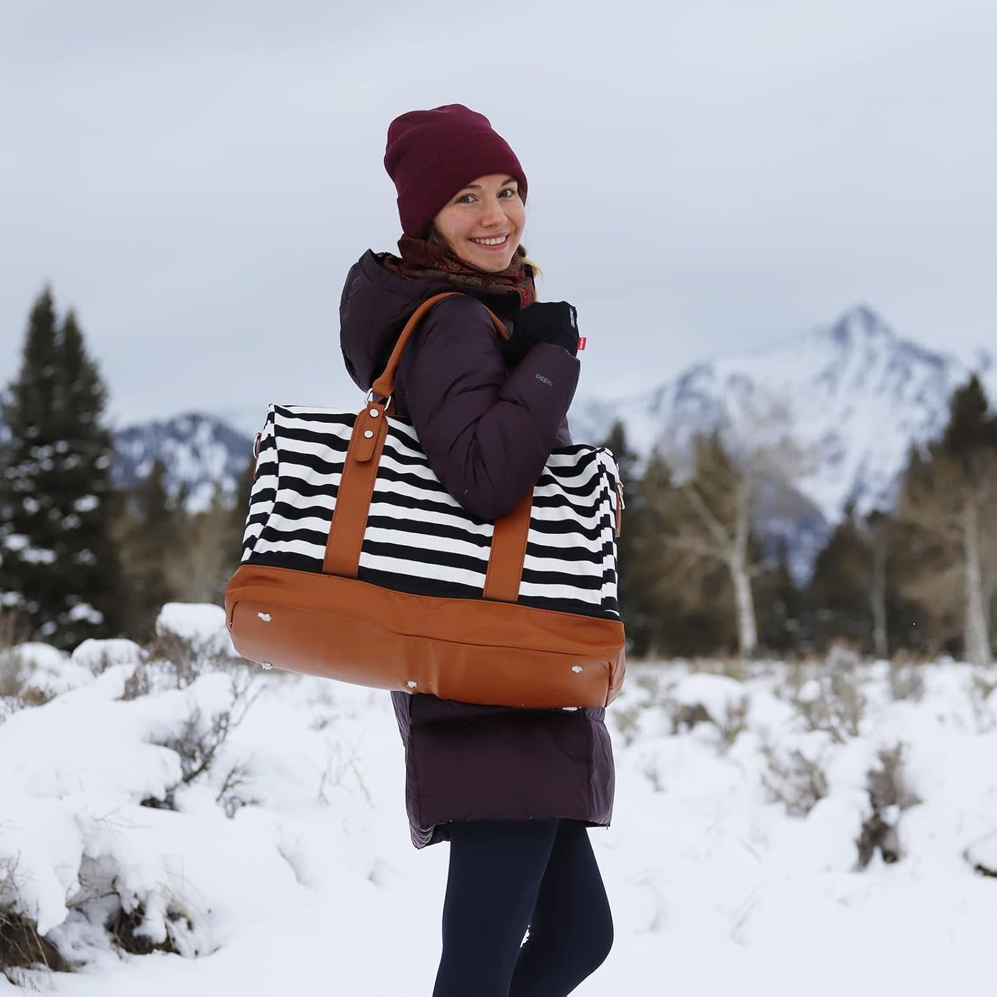 Newshows Women Weekender Bag Canvas Travel Duffel Bag Overnight Carry On Tote with Luggage Sleeve