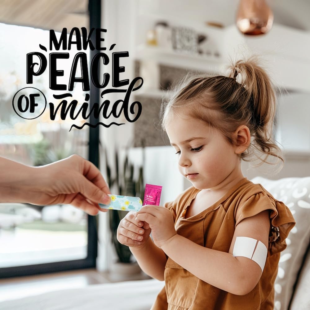 EVERLIT Mini Rescue Pack | 105 Medical Essentials Organized in Portable Storage Bag | Pocket Size Kids First Aid Kit with D Ring | Small Family-Friendly Travel Medical Kit (Splatter)