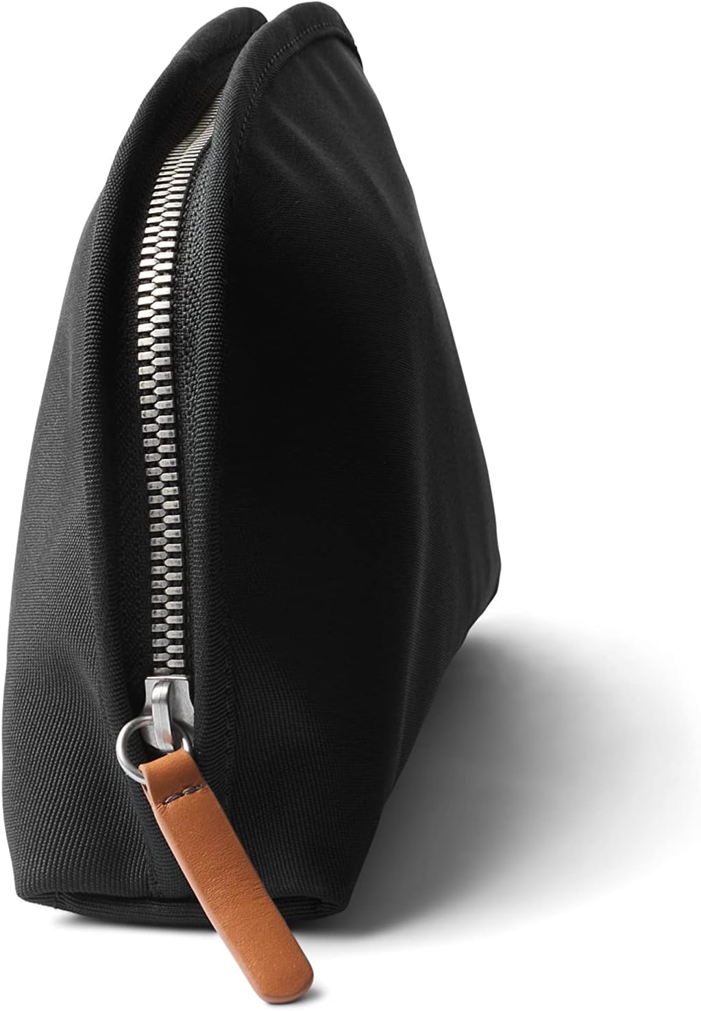 Bellroy Classic Pouch, Everyday kit, Leather and Woven Fabric (pens, Cables, Cosmetics, Personal Items)