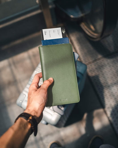 VULKIT Passport Holder Wallet RFID Blocking Travel Wallet for Men & Women