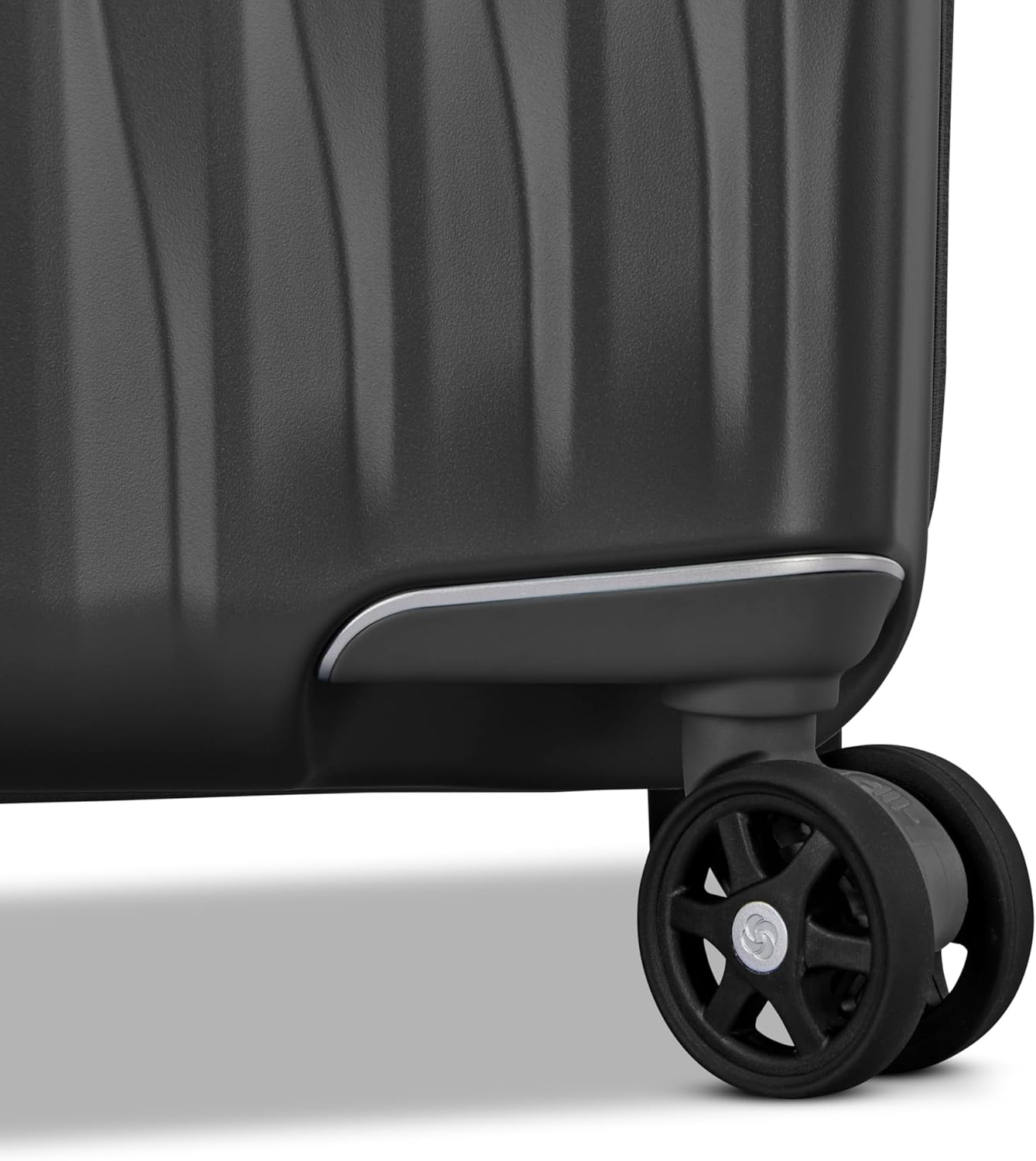 Samsonite UpLIFT Carry-On Hardside Luggage with Spinner Wheels - Airline-Approved, TSA Lock, Adjustable Handle System - Polycarbonate Hard Suitcase for Ultra Lightweight Travel - Phantom Black