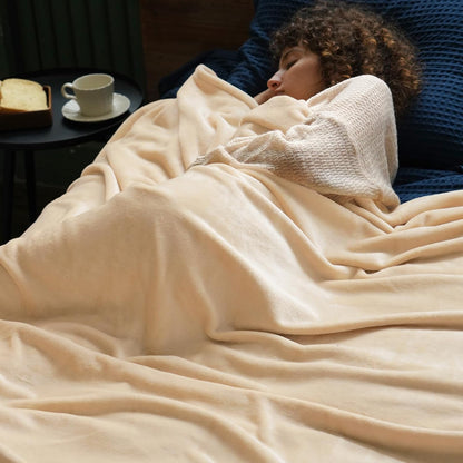 PHF Ultra Soft Fleece Blanket King Size, No Shed No Pilling Luxury Plush Cozy 300GSM Lightweight Blanket for Bed, Couch, Chair, Sofa Suitable for All Season, 108" x 90", Beige