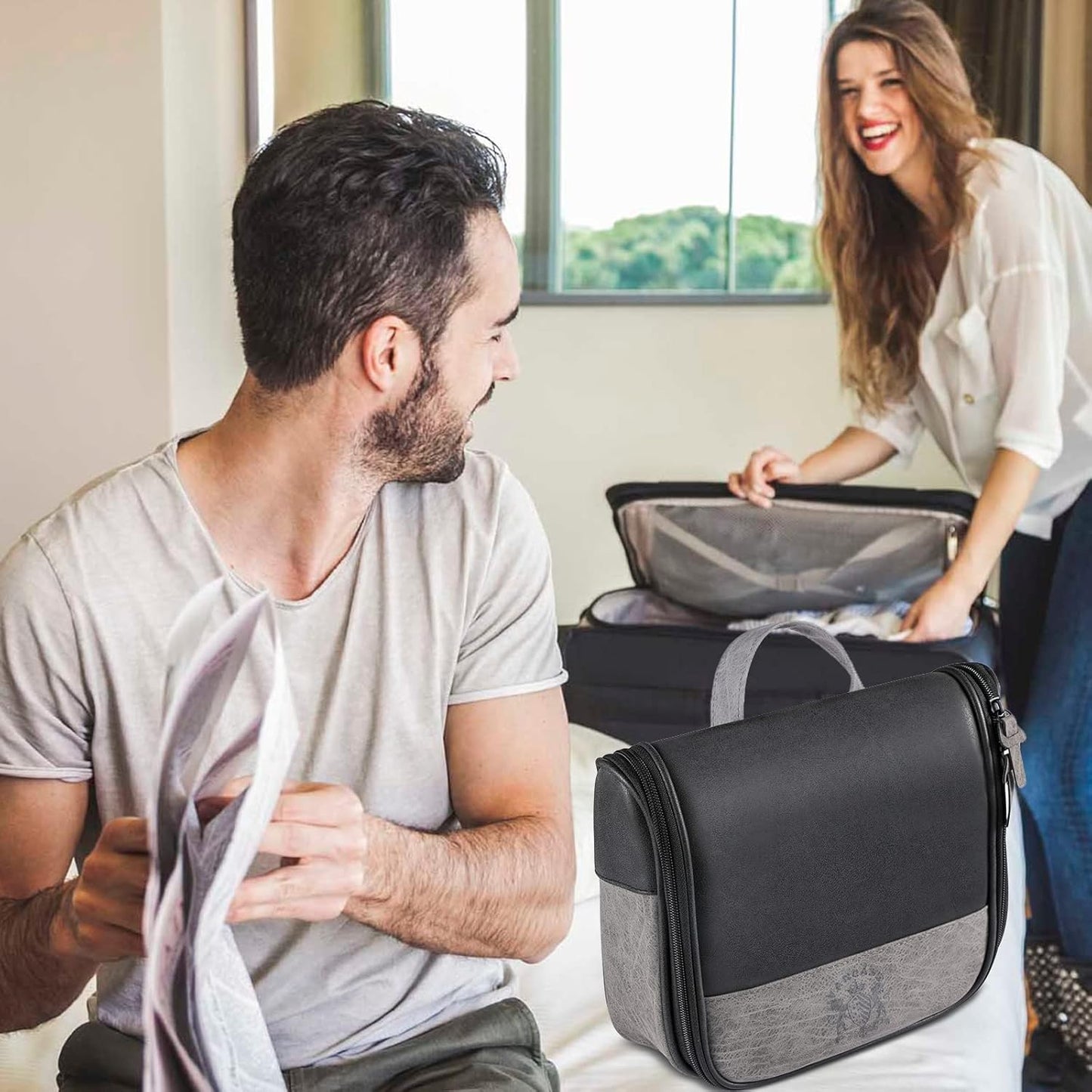 Hanging Toiletry Bag for Men VANCASE Vintage Leather Shaving Dopp Kit Medium Waterproof Travel Bathroom Bags Portable Shower Organizer