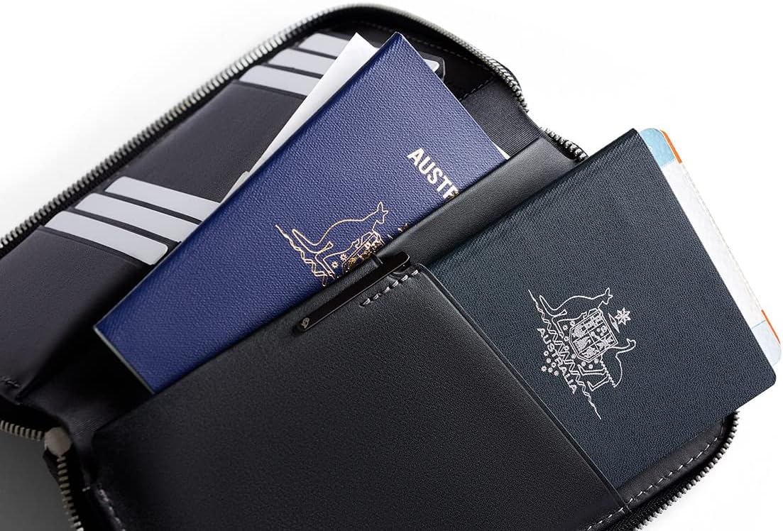 Bellroy Travel Folio – Second Edition - Black