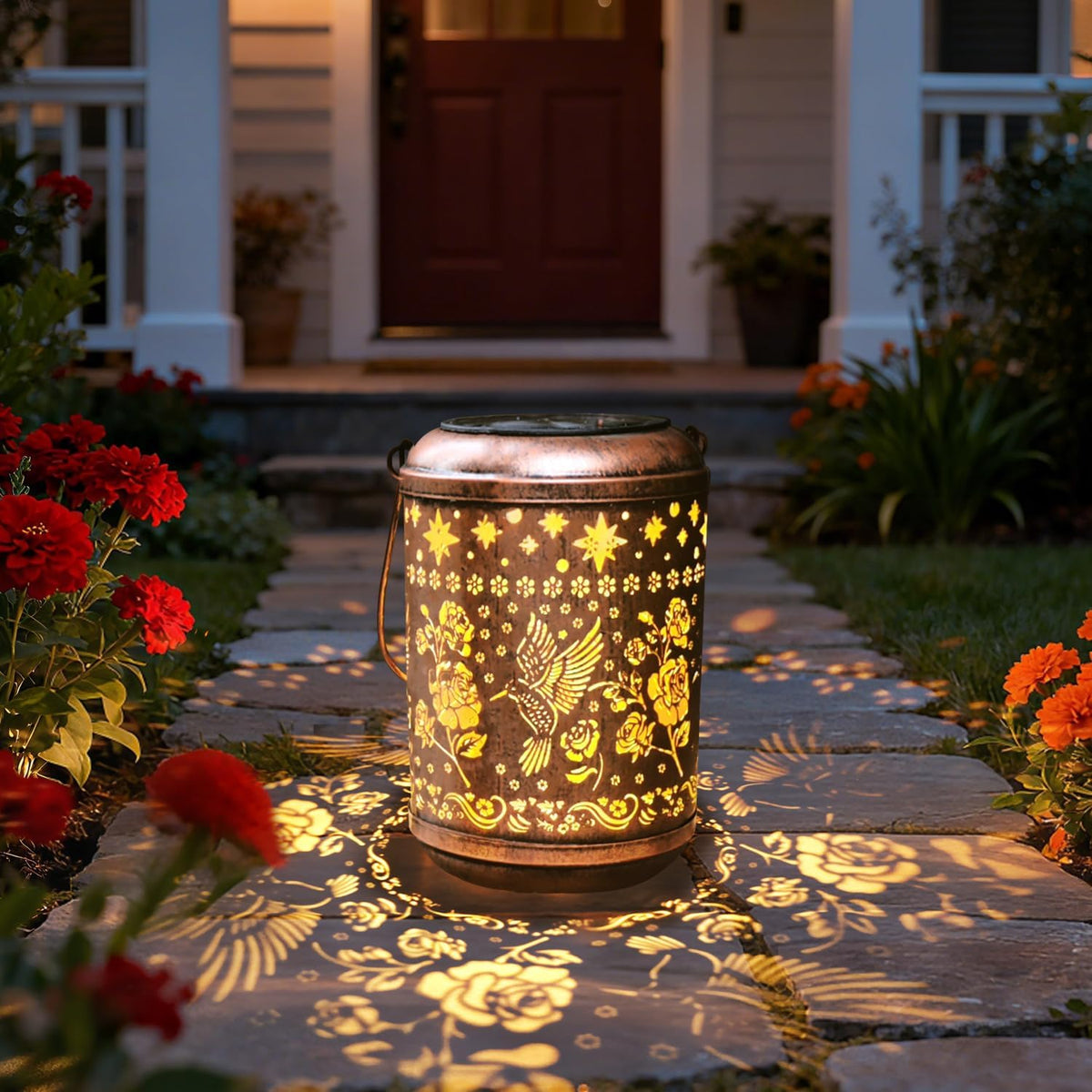 Solar Lanterns Outdoor Waterproof Hummingbird Christmas Garden Decor for Outside Birthday Gifts for Women Mom Grandma Hanging Solar Lights Metal Decoration for Yard, Patio,Backyard,Porch