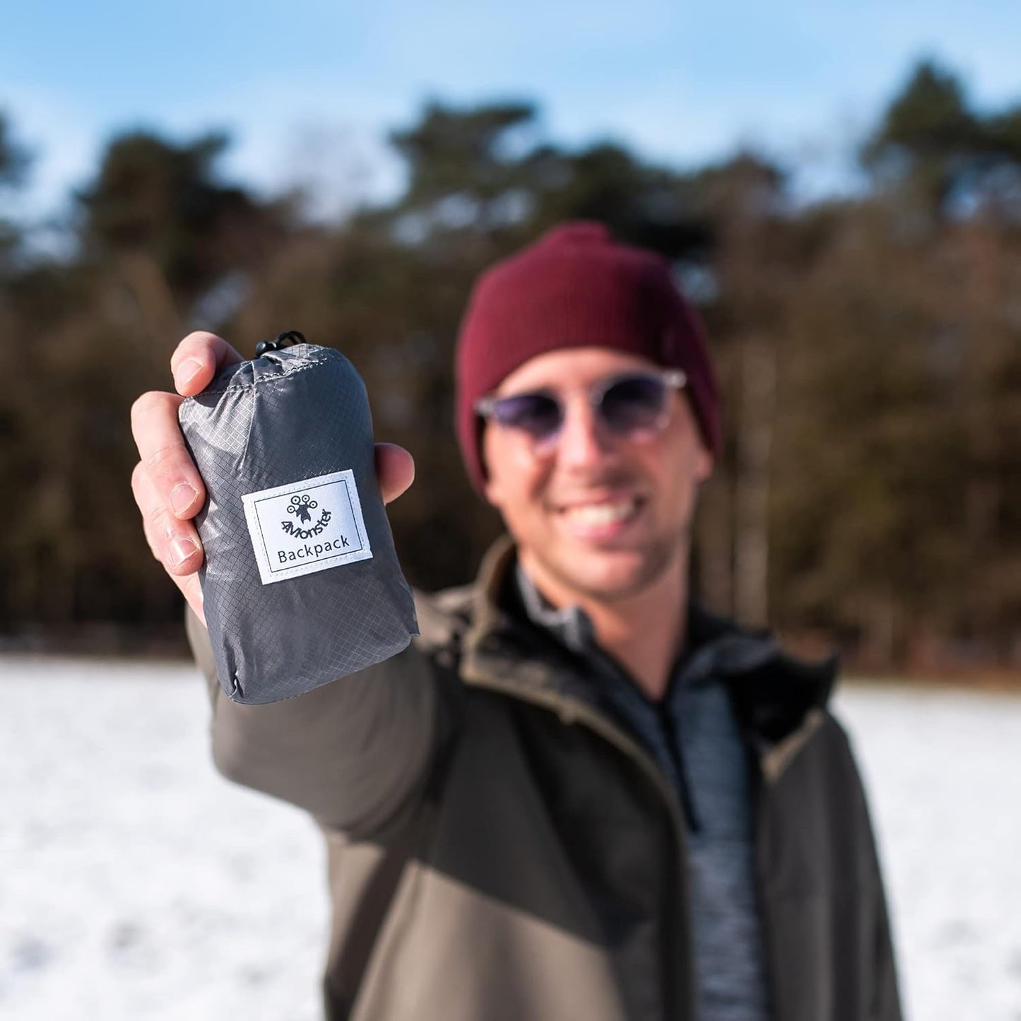 4Monster Hiking Daypack,Water Resistant Lightweight Packable Backpack for Travel Camping Outdoor