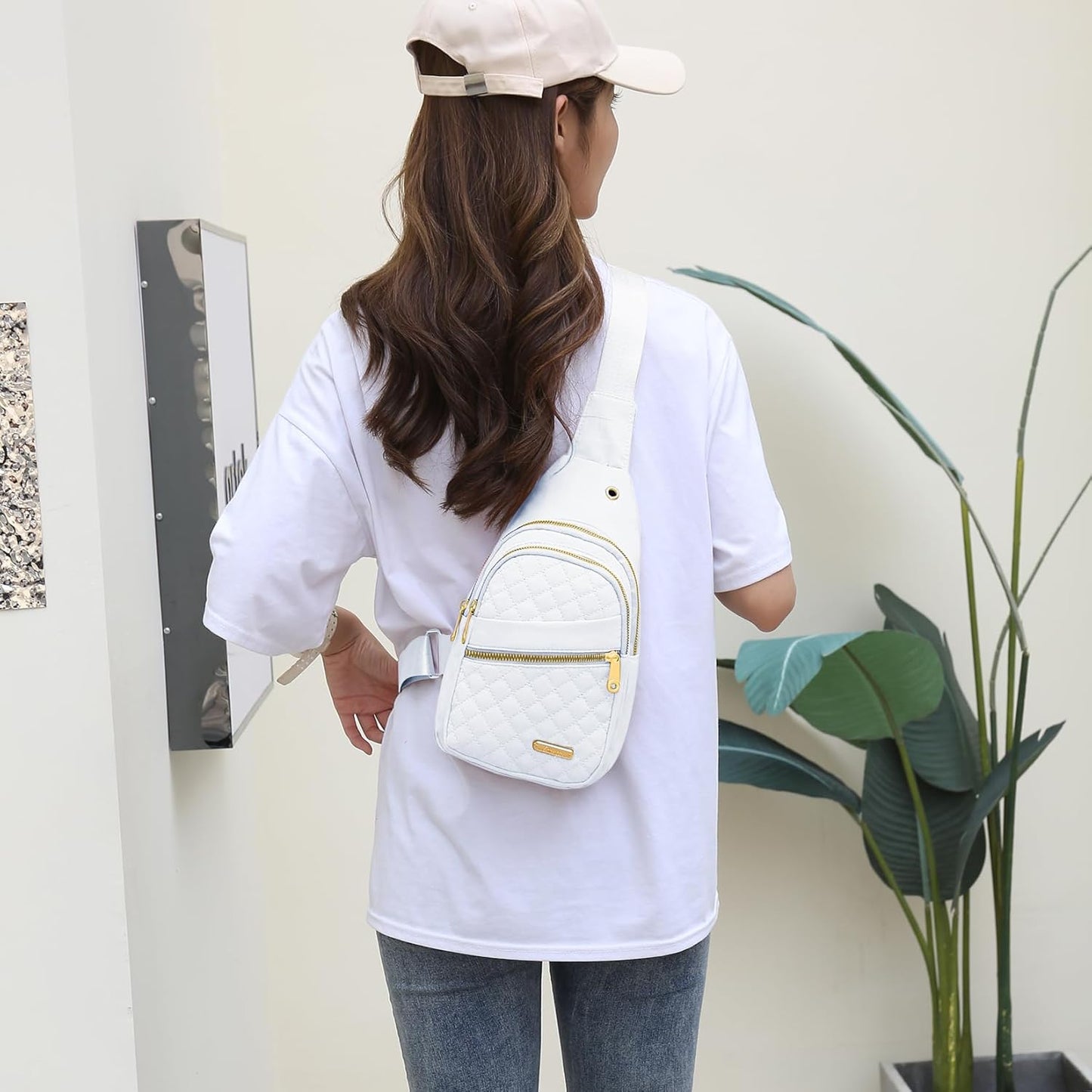 Small Sling Bag For Women Men Casual Crossbody Sling Backpack