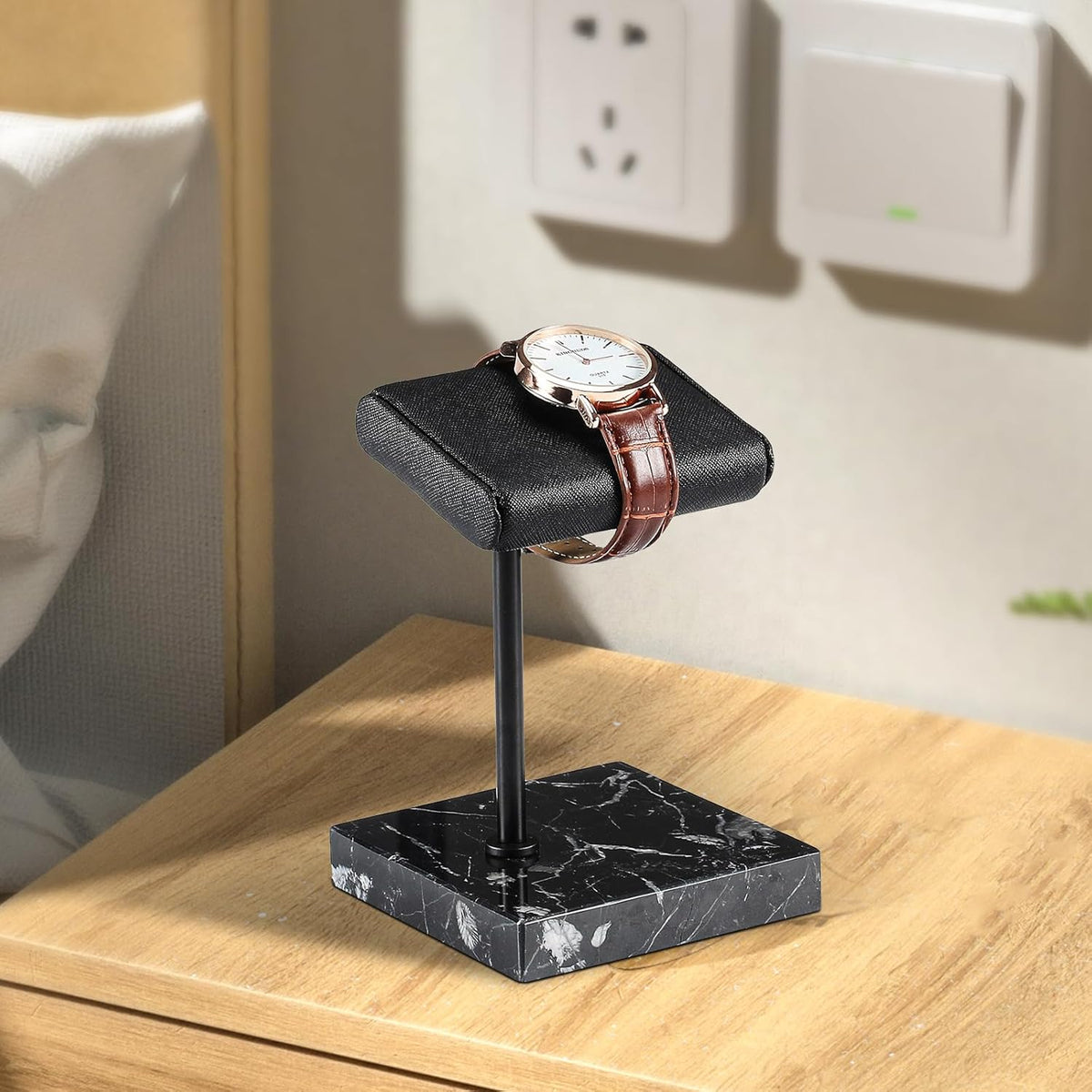 LYS&LYX Watch stand watch display stand watch holder watch Handcrafted watch holder (1black)