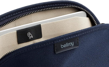 Bellroy Classic Pouch, Everyday kit, Leather and Woven Fabric (pens, Cables, Cosmetics, Personal Items)