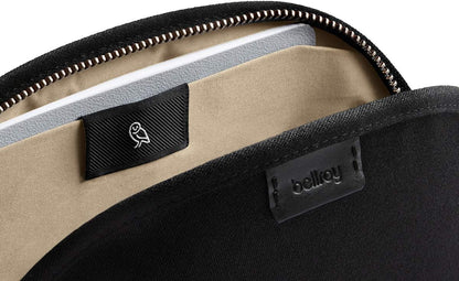 Bellroy Classic Pouch, Everyday kit, Leather and Woven Fabric (pens, Cables, Cosmetics, Personal Items)