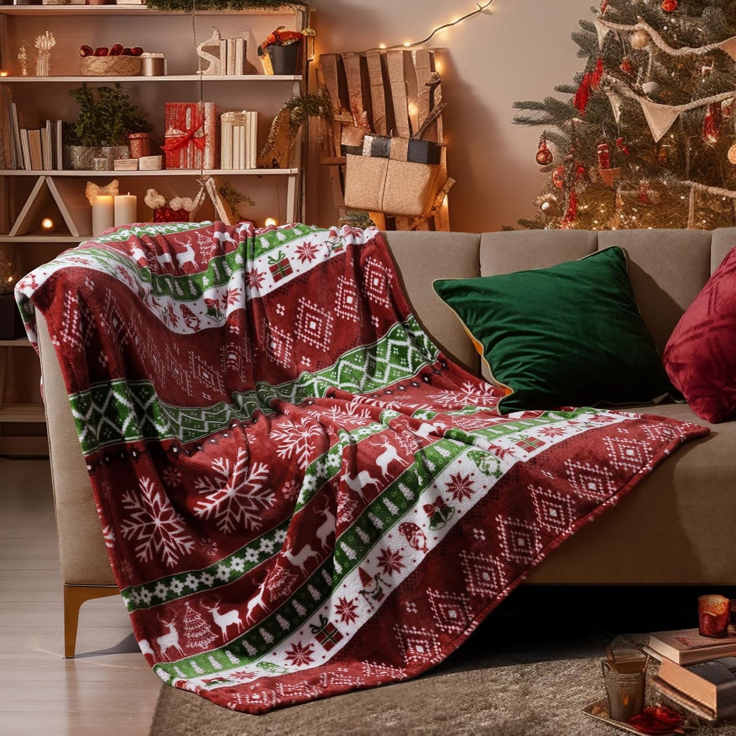 PHF Printed Fleece Throw Blanket, No Shed No Pilling Ultra Soft Plush Cozy Xmas Prints Theme Home Décor Flannel Blanket for Bed, Sofa, Couch and Gift, 50" x 60", Retro Christmas