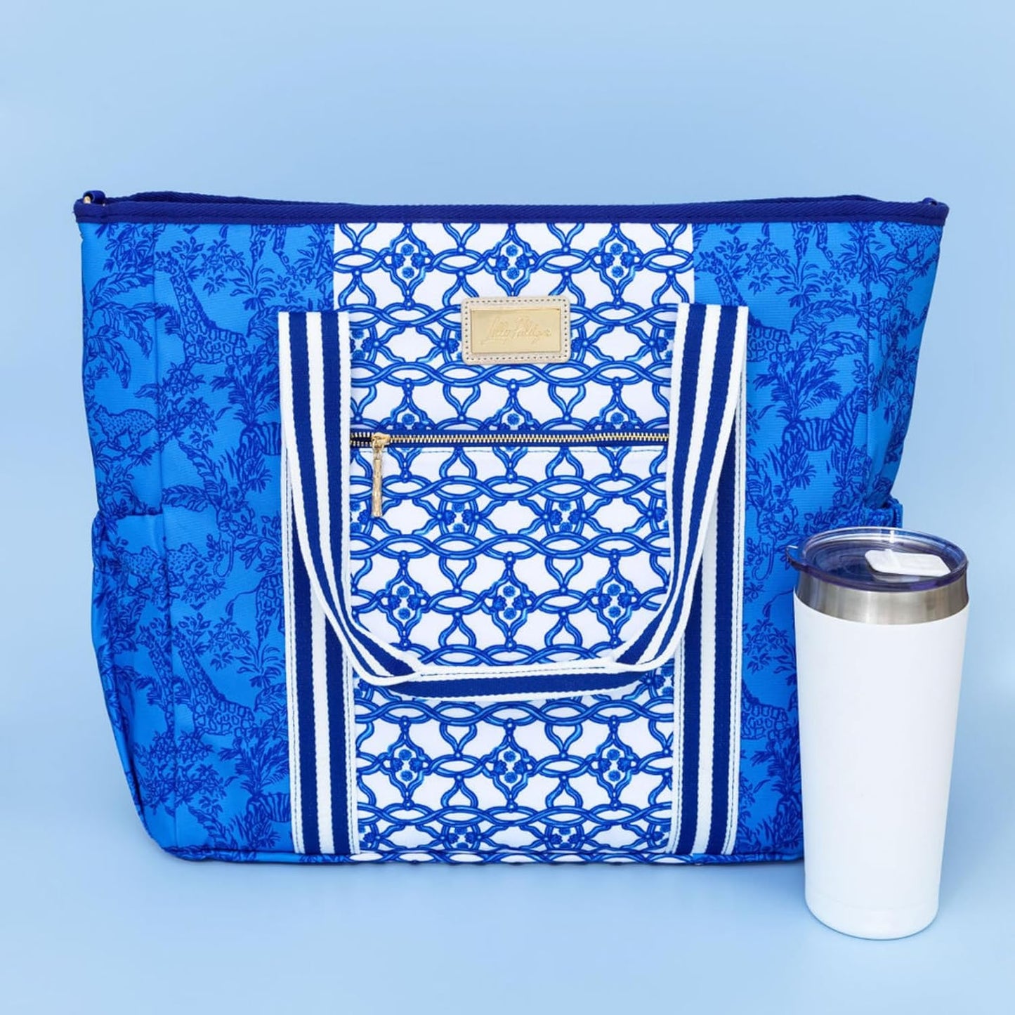 Lilly Pulitzer Picnic & Beach Cooler Bag, Insulated Soft Cooler with Adjustable Strap, Zippered Top & Pocket, Large for Groceries or Travel, Safari Party