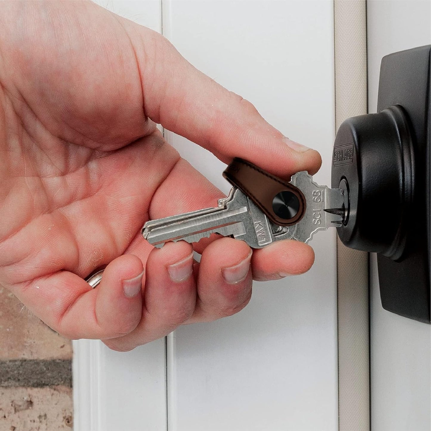 KeySmart Keychain Key Holder - Compact Key Organizer for Key Chain, EDC Key Chains, Key Ring Keychains