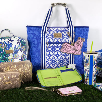 Lilly Pulitzer Picnic & Beach Cooler Bag, Insulated Soft Cooler with Adjustable Strap, Zippered Top & Pocket, Large for Groceries or Travel, Safari Party