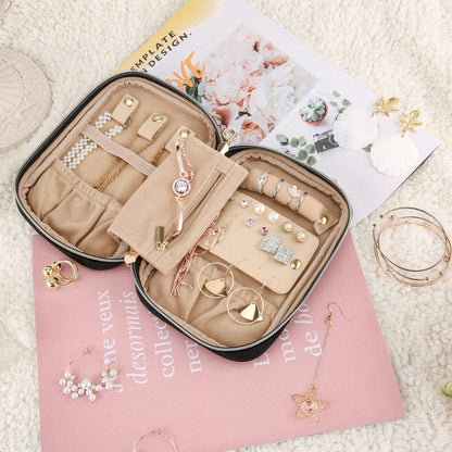 BAGSMART Travel Jewelry Organizer Case Small Jewelry Roll for Journey-Rings, Necklaces, Earrings, Bracelets, Black