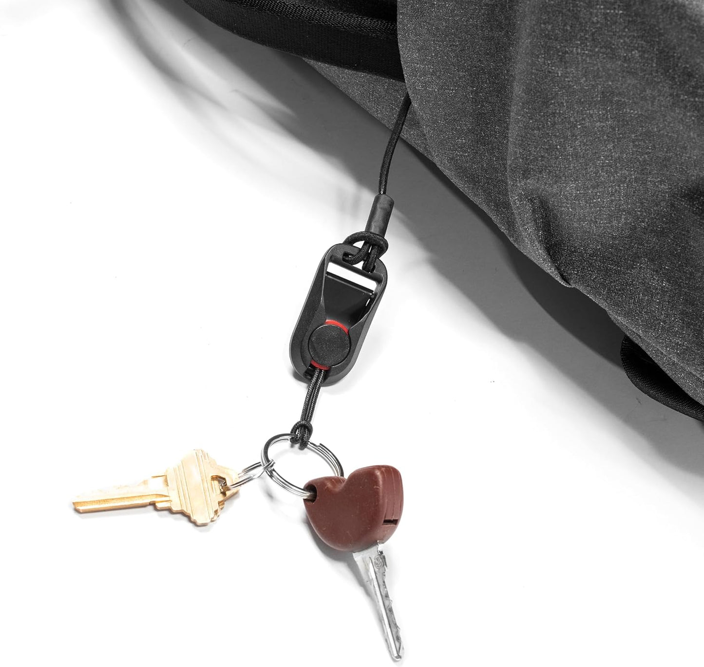 Peak Design Everyday Backpack 20L, Charcoal, MagLatch Top, Dual Side Access, FlexFold Dividers, Fits 15" Laptop, For Camera Carry, Daily Commutes or Travel, Versatile Backpack for Men and Women