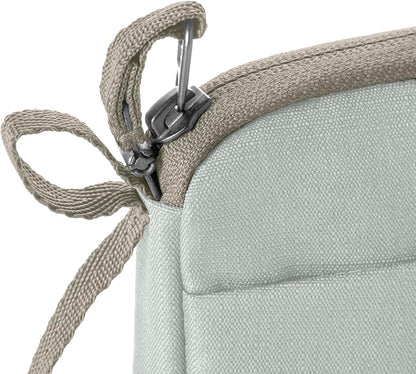 Eagle Creek Stash RFID Passport Wallet – Slim Travel Organizer with RFID Blocking – Secure Storage for Passport, Cards & Cash – Lightweight & Water-Resistant – Unisex – Storm Grey