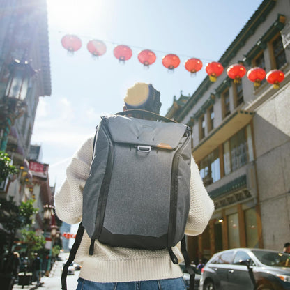 Peak Design Everyday Backpack 20L, Charcoal, MagLatch Top, Dual Side Access, FlexFold Dividers, Fits 15" Laptop, For Camera Carry, Daily Commutes or Travel, Versatile Backpack for Men and Women