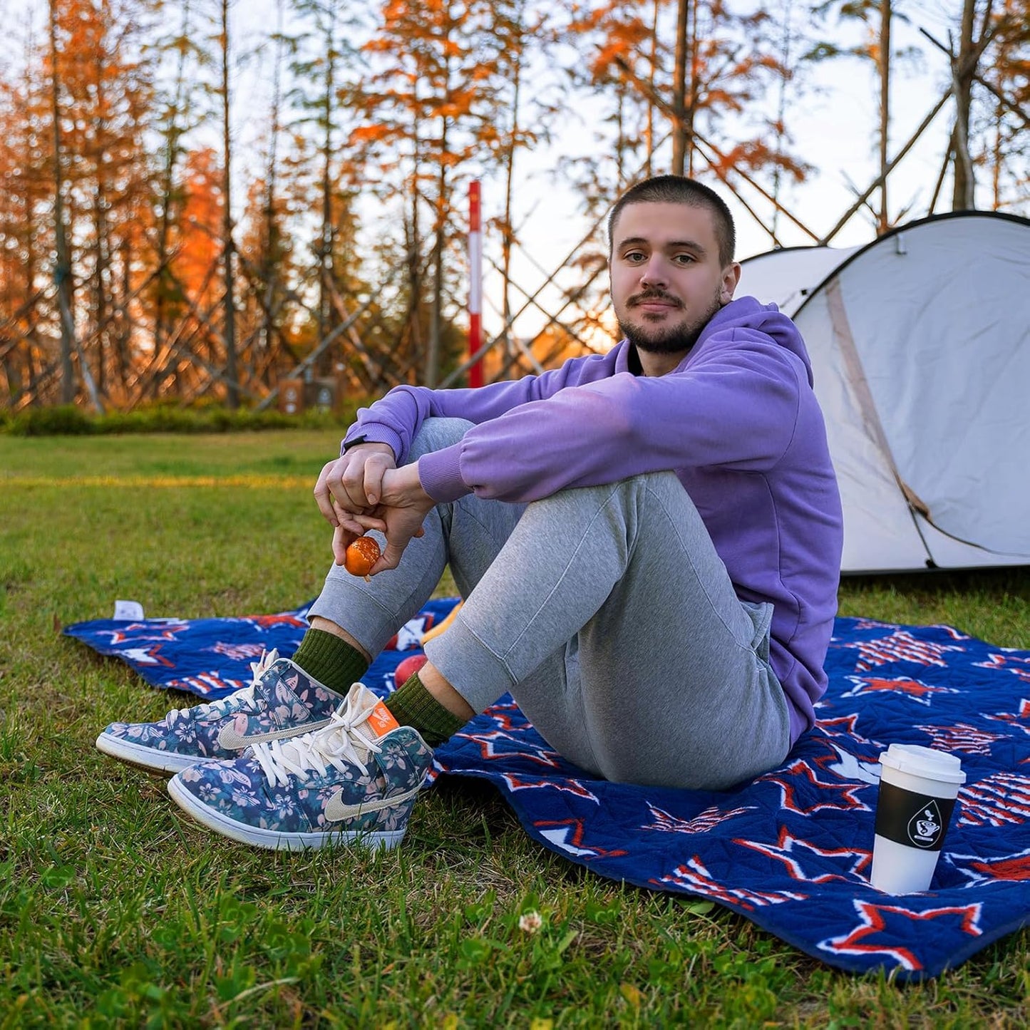 Outdoor Waterproof Blanket, Foldable Fleece Stadium Blanket for Outdoor Sports Event, Camping, Concerts, Car, Pet, Picnics - Windproof, Wearable, Machine Washable 80" x 58"