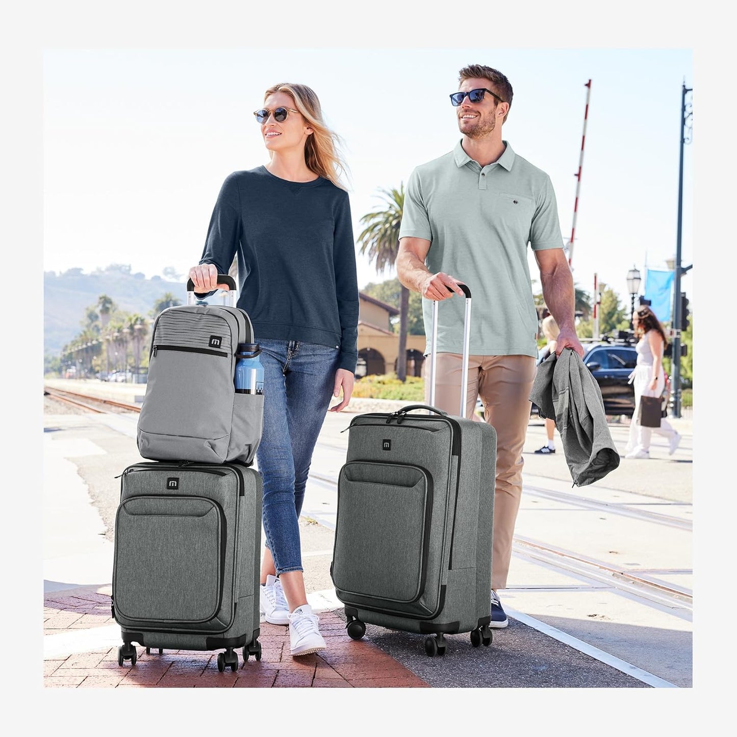 TravisMathew Quad Carry-On Spinner TMB400, Graphite Heather