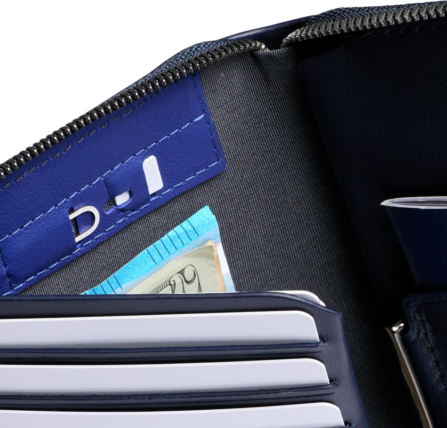 Bellroy Travel Folio – Second Edition - Navy