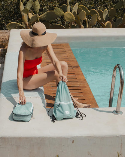 Large Compression Packing Cubes 6 Piece Set for Travel with Lightweight Laundry Bag/Drawstring Backpack for Carry-On Suitcase (Teal/White)