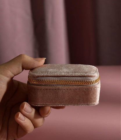 TAIMY Mini Jewelry Travel Case, Velvet Small Travel Jewelry Box, Portable Jewelry Travel Organizer Box for Rings Earrings Necklaces, Gifts for Women Girls(Blush Peach)