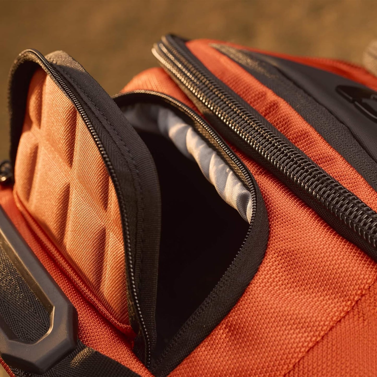 OGIO Renegade DNA, Titanium, Standard