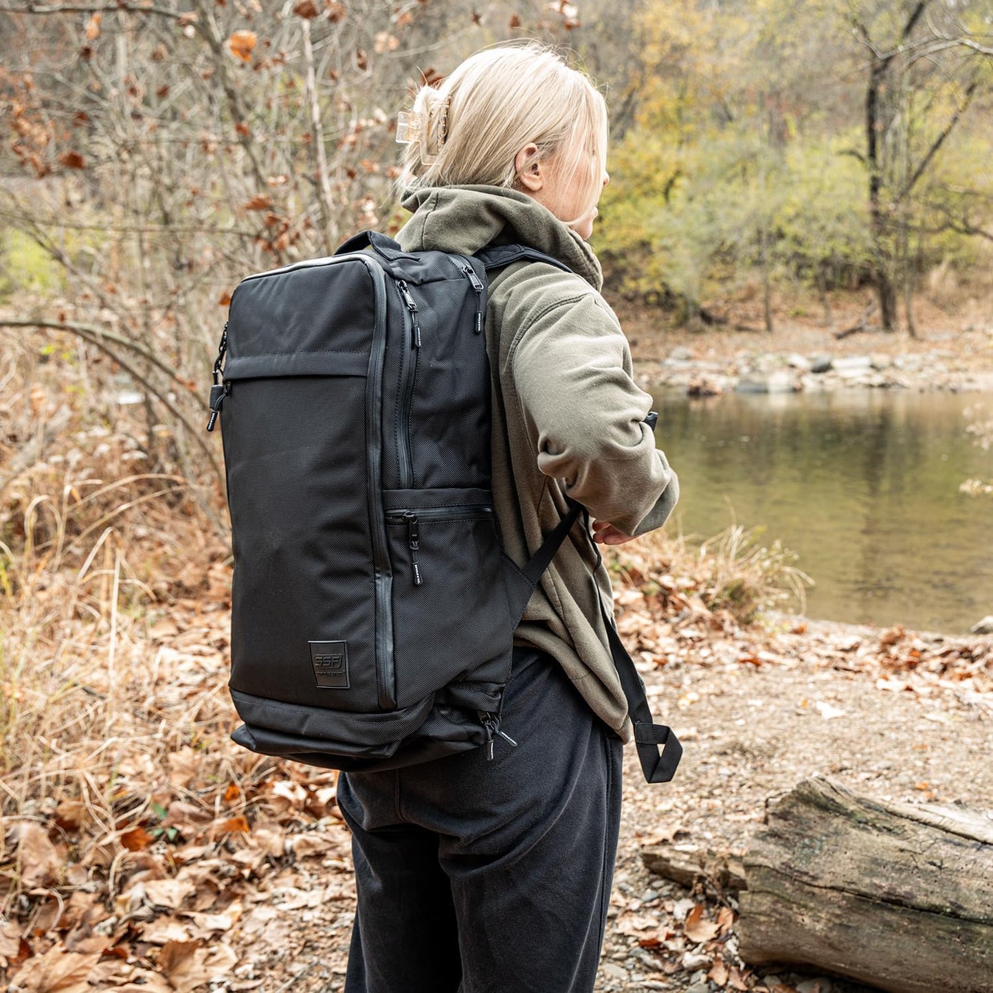 SERIOUS STEEL FITNESS Pro Backpack With Removable Dividers (1680D Nylon - Black)