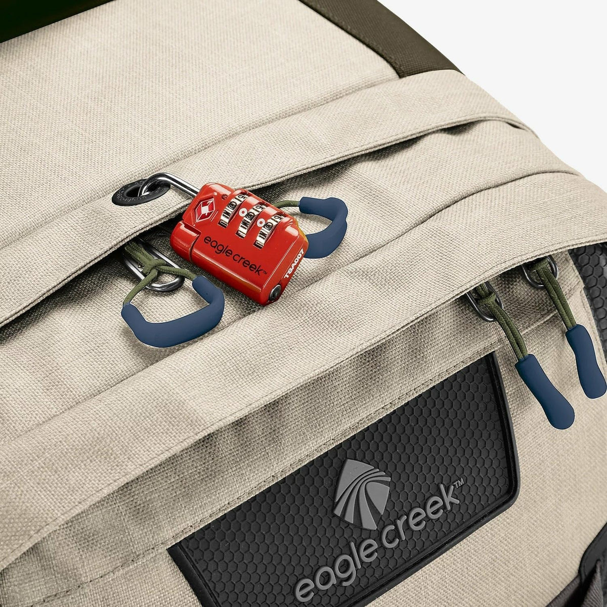 eagle creek Expanse ORV 2-Wheel 30" Trunk – Wheeled Duffel Bag for Travel & Adventure – Durable, Weather-Resistant Fabric – Heavy-Duty Handles – Wet & Dry Compartment – Beige