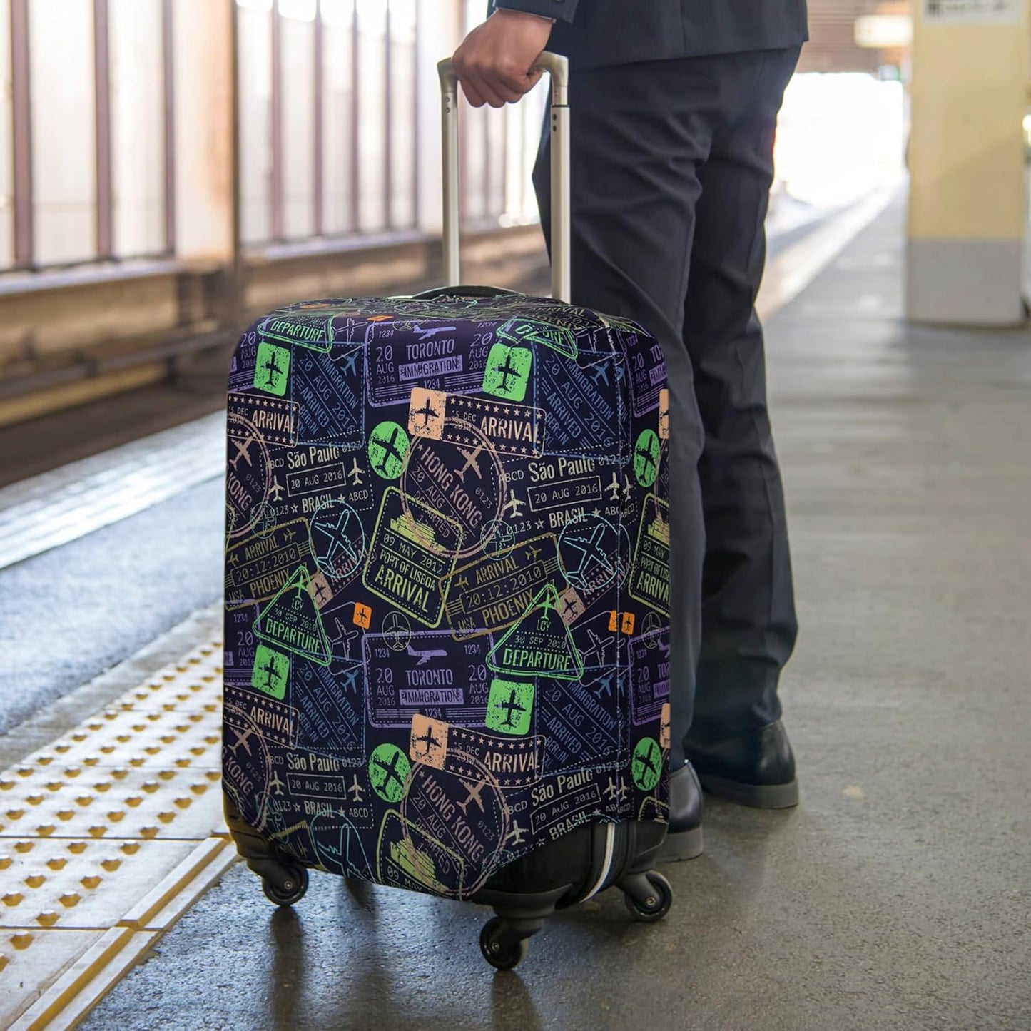 HYPER VENTURE Washable Luggage Cover - Fashion Suitcase Protector Fits 27-30 Inch Luggage (Urban Passport, L)