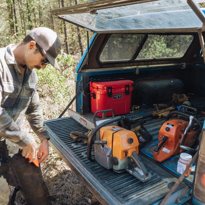 YETI Roadie 15 Hard Cooler with DoubleDuty Shoulder Strap