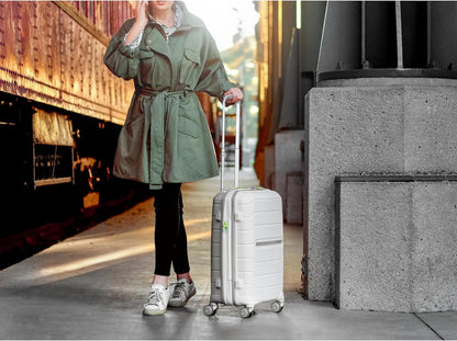 Samsonite Freeform Hardside Expandable Luggage with Spinners, White/Grey, 2PC SET (Carry-on/Large)